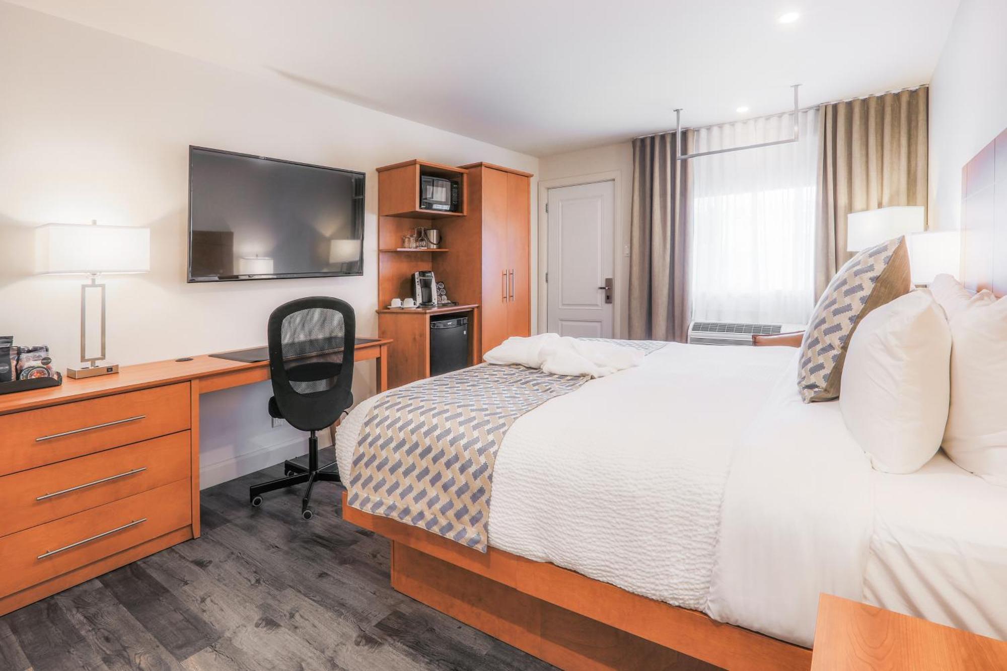 Hotel & Cie Sainte Anne des Monts Ruang foto
