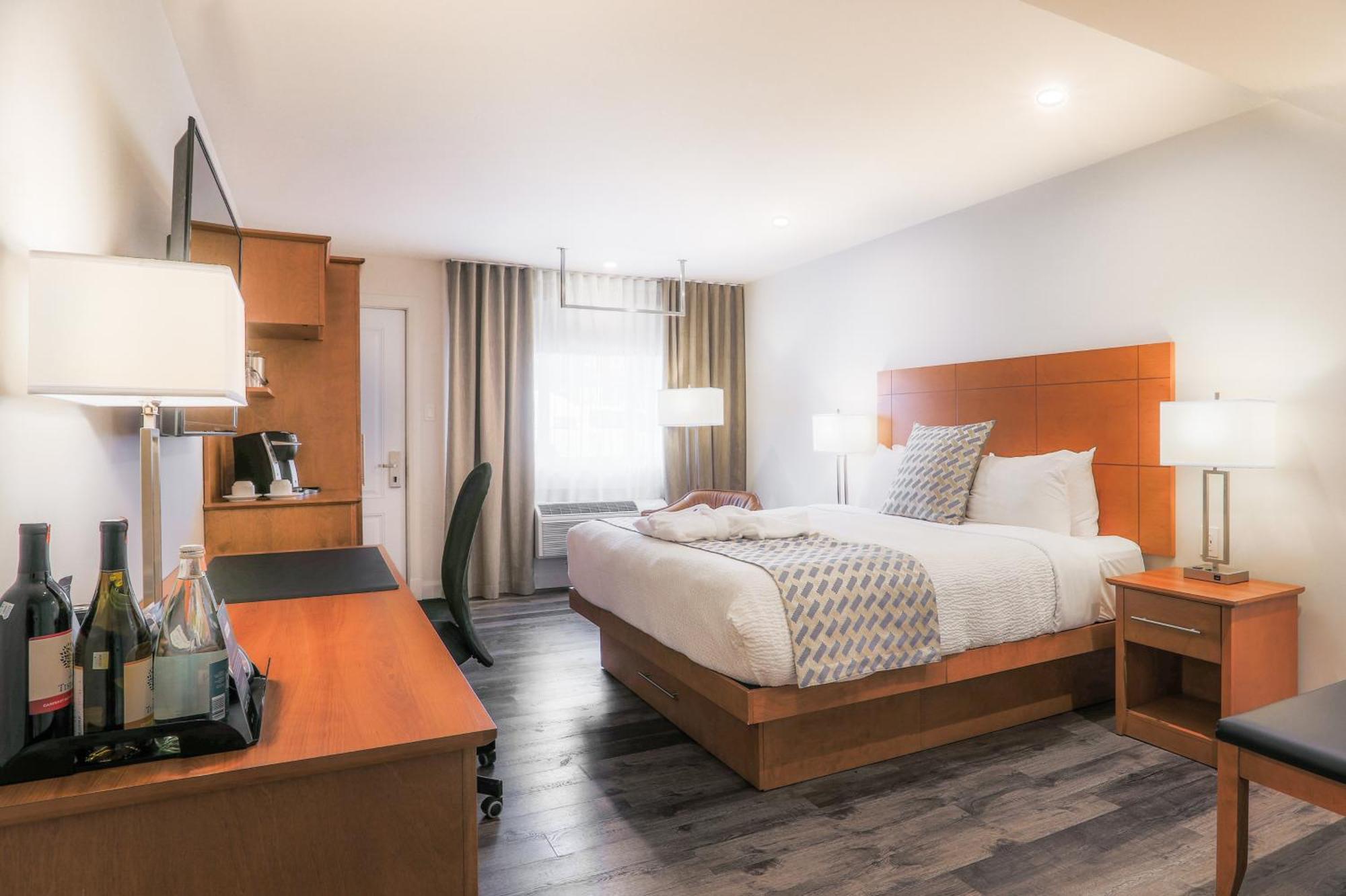 Hotel & Cie Sainte Anne des Monts Ruang foto